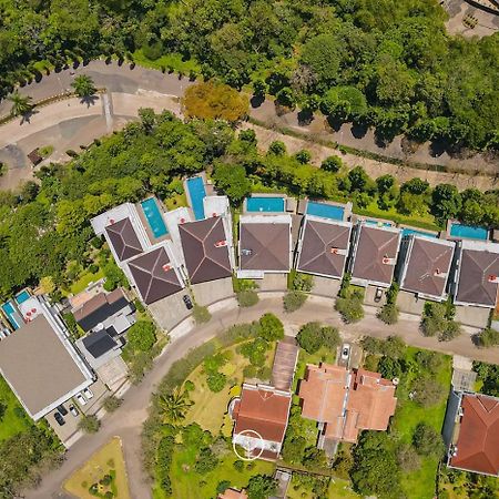 Tulip Hill View Villa 5 Bedrooms With A Private Swimming Pool 반둥 외부 사진