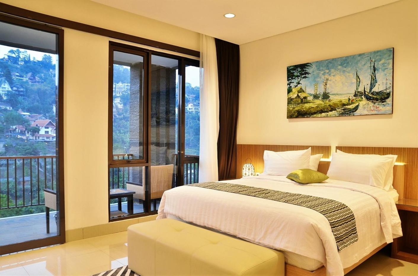 Tulip Hill View Villa 5 Bedrooms With A Private Swimming Pool 반둥 외부 사진
