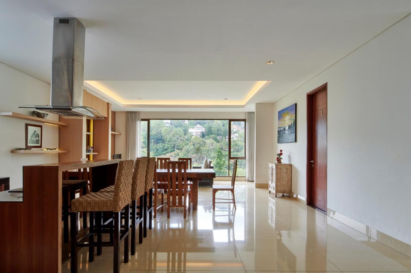 Tulip Hill View Villa 5 Bedrooms With A Private Swimming Pool 반둥 외부 사진